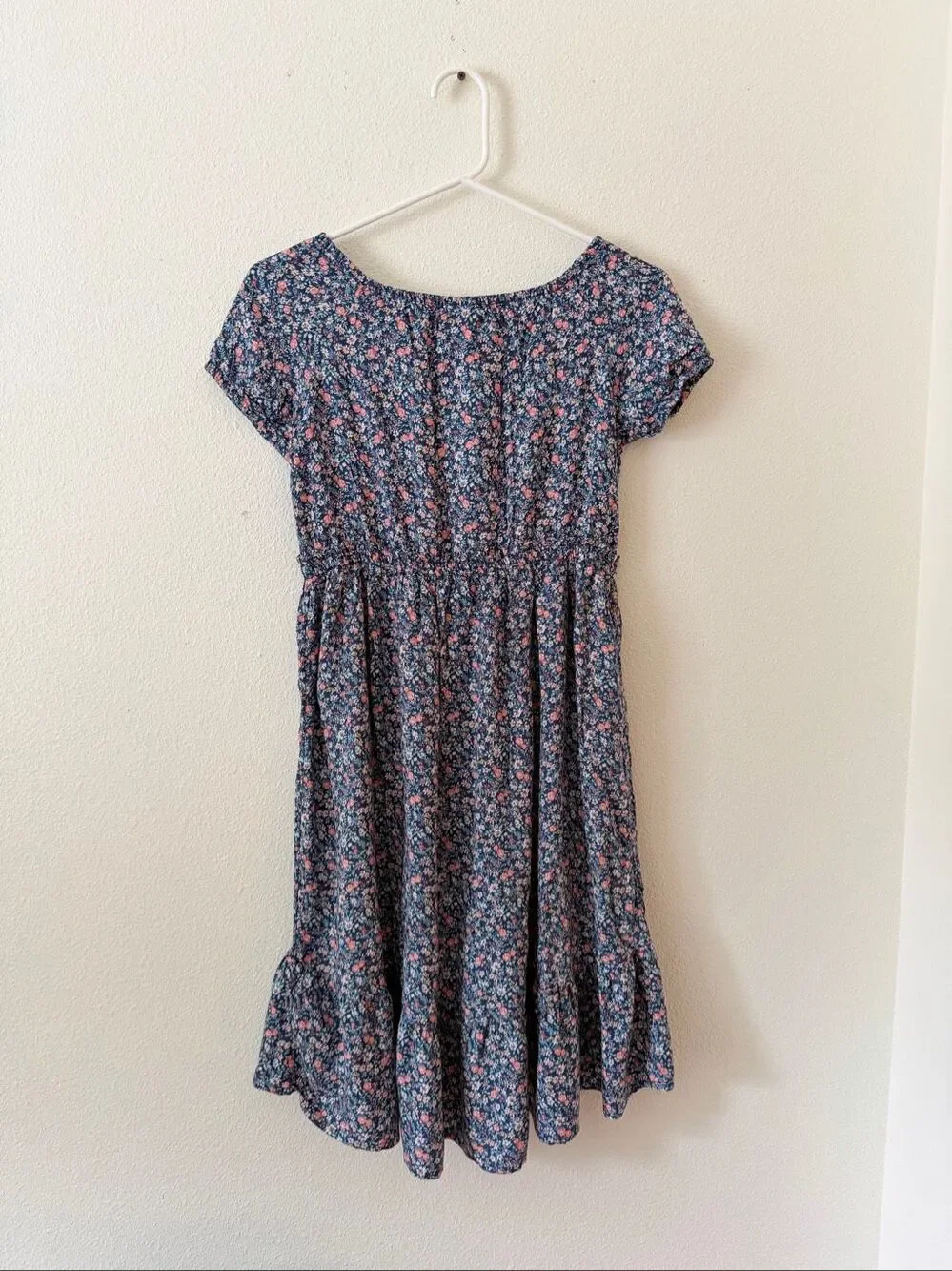 Oshkosh Bgosh  Girl Dusty floral Dress size 12